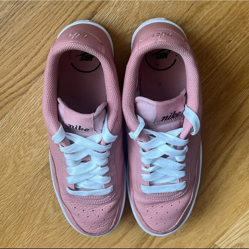 Nike Court Vintage Premium Sneakers - Picture 5 of 12